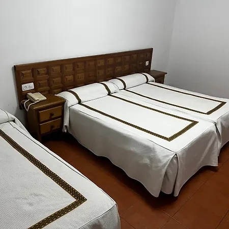 Hotel Hispanidad Guadalupe  Esterno foto